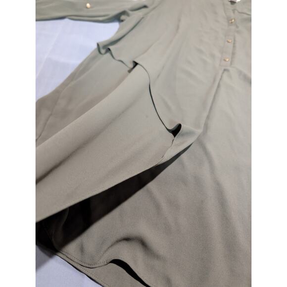 Chico's Size 3 XL Tunic Asymmetrical Hem Roll tab Sleeve 1/4 Button Shirt Modern - Picture 12 of 16